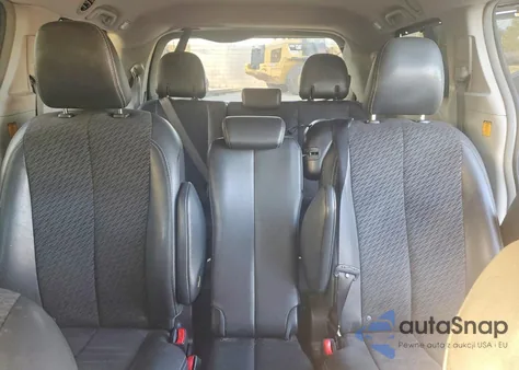 2012 Toyota Sienna Sport из США, поврежденный, VIN 5TDXK3DC7CS222213